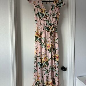 Chic Pink and Green Flutter Sleeve Maxi Sundress